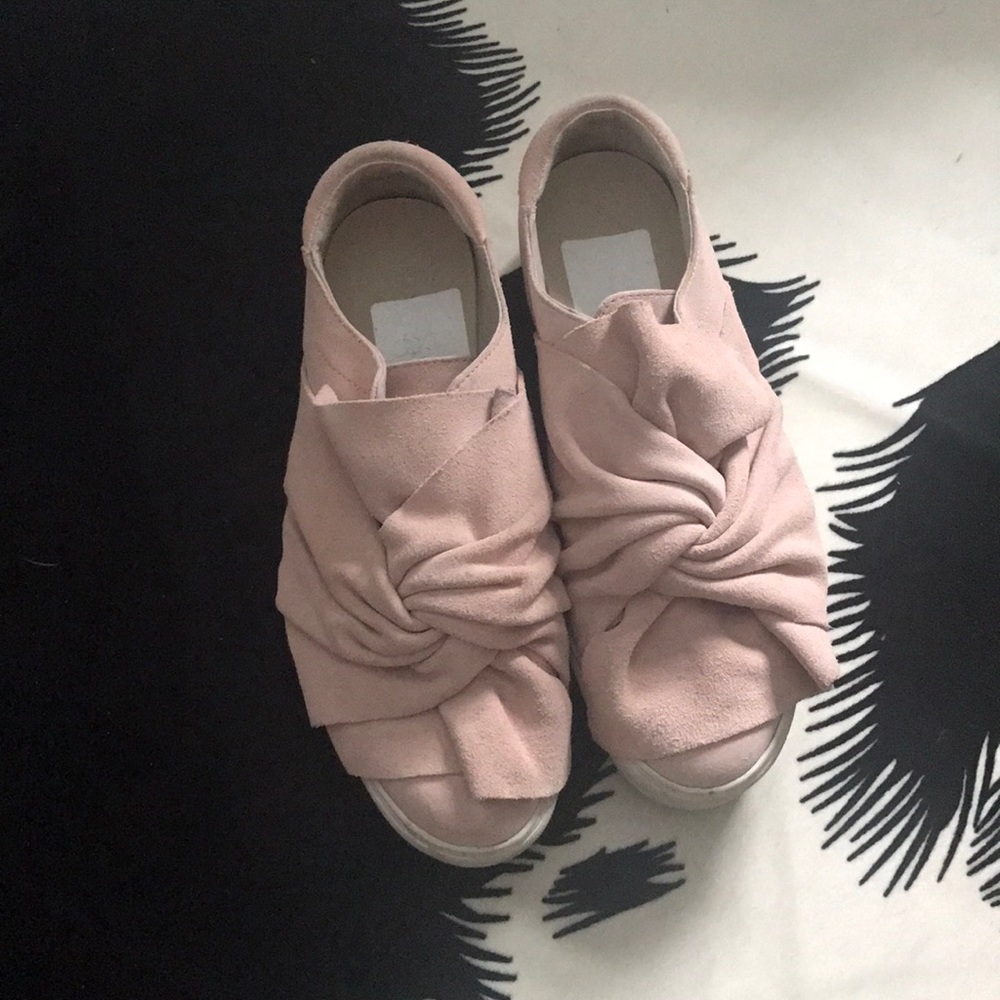 Kenneth Cole Platform Slip Ons